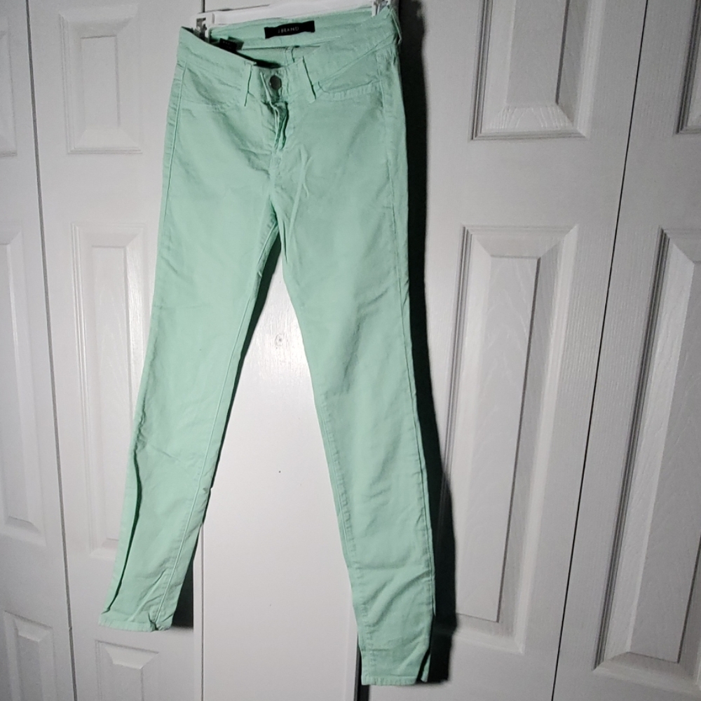 J BRAND MINT SKINNIES SZ 14